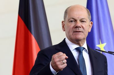 Germany's Scholz calls for pragmatism as U.S. pushes Russia export bans