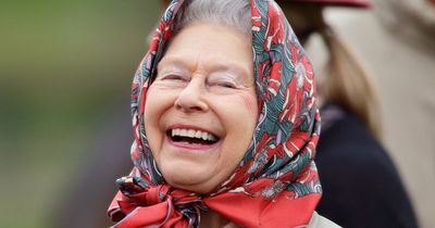 Queen's cheeky prank on American tourists who didn't recognise her resurfaces