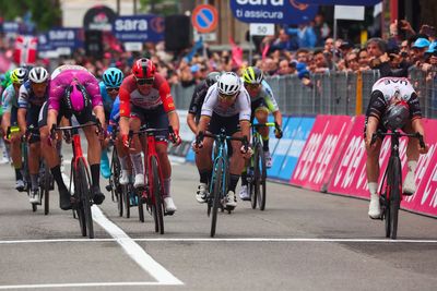 Giro d'Italia live: Pascal Ackermann wins stage 11 in photo finish; Tao Geoghegan Hart crashes out