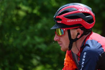 Tao Geoghegan Hart abandons Giro d’Italia after crash involving Geraint Thomas