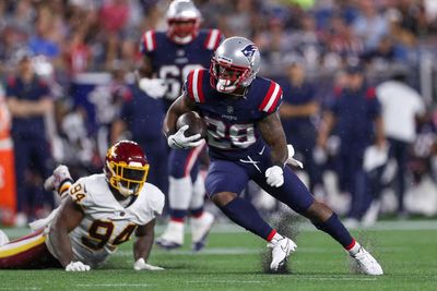 James White speaks on Patriots having nearly 100 code words on offense