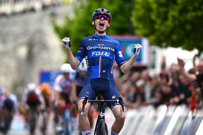 Romain Grégoire surges to victory on stage 2 of 4 Jours de Dunkerque