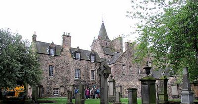 Edinburgh Council raise fees for cemetery tour guides after lack of donations