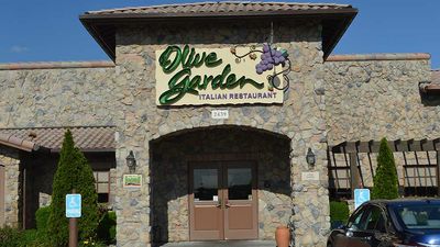 Stock Market Posts Over 1% Gain; Olive Garden Parent Breaks Out