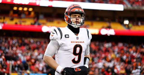 Bengals News: Lamar Jackson status and Rob Gronkowski loves Joe Burrow