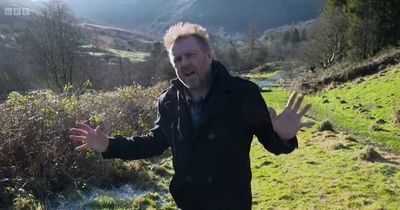 Homes Under The Hammer's Martin Roberts amazed by Welsh terrace with 'Austrian views' that comes with a hidden extra