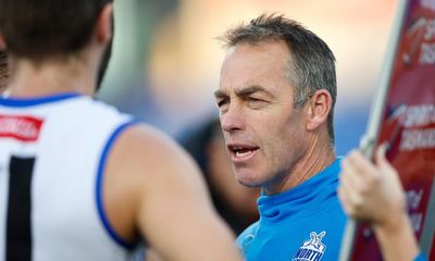 Alastair Clarkson steps aside as North Melbourne AFL coach for health reasons