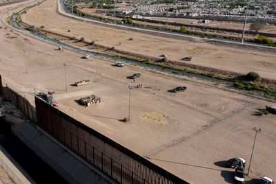 8-year-old girl dies while in federal custody on the border