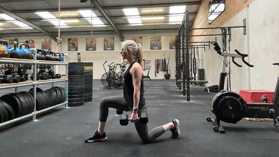 I did 100 weighted lunges every day for two weeks, and it made my legs so much stronger