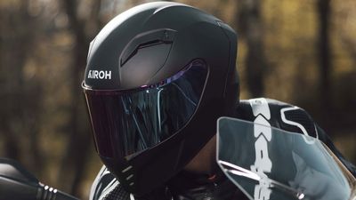 Italian Helmet Brand Airoh Presents The Connor Full-Face Helmet