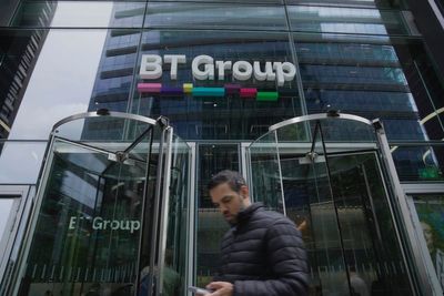 UK telecom company BT plans to shed up to 55,000 jobs, replace some with AI