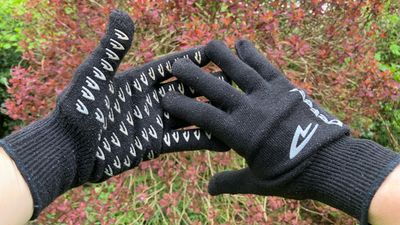 DeFeet Duraglove ET review – simple, indestructible gloves