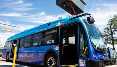 South Side gets its first electric CTA buses