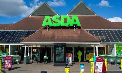 Asda plans 5% pay cut for about 7,000 workers just outside London