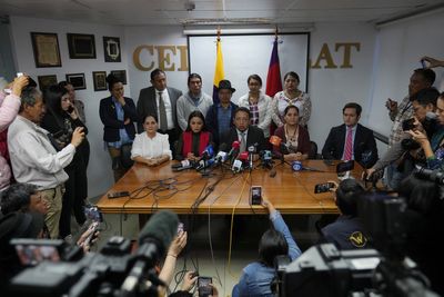 Ecuador lawmakers denounce president's disbanding of National Assembly, argue it wasn't legal