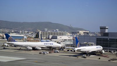 United Airlines Stock Higher 5 Days In A Row; Ready To Soar?