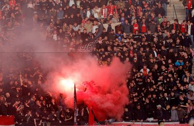Crowd trouble mars West Ham's win at AZ Alkmaar in Europa Conference League semifinals
