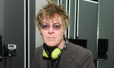 Andy Rourke, bassist for the Smiths, dies aged 59