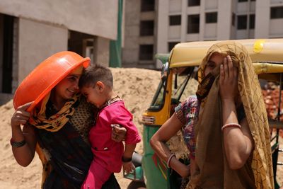 Heat insurance offers climate change lifeline to poor workers