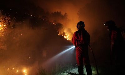 Villages evacuated as ‘very large’ wildfire ravages south-west Spain