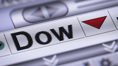 Dow Jones Turns Lower As Debt-Ceiling Talks Stall. Sellers Smack Deere Despite Stellar Earnings.