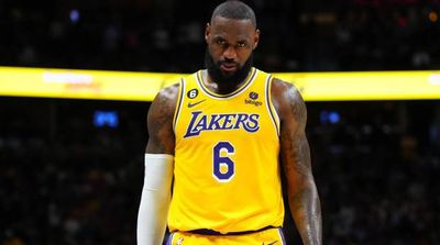 Abysmal LeBron James Fourth Quarter Stat Going Viral After Lakers’ Game 2 Loss