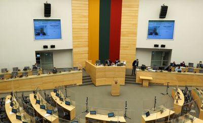 Lithuania's ruling party seeks snap election amid expenses scandal, says government may resign