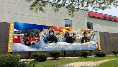 ‘Mural of Heroes,’ version 3, honors 3 fallen Chicago firefighters
