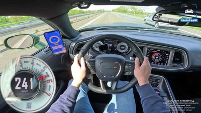 See How Fast The Dodge Challenger R/T T/A Can Go On The Autobahn