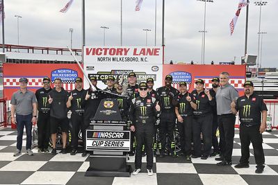 Ty Gibbs' team wins All-Star Race pit crew competition