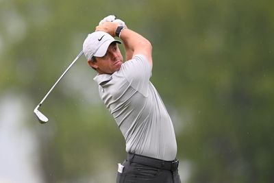 Rory McIlroy scrambles to stay in contention at US PGA Championship