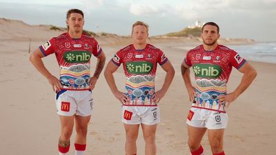 Worimi artist Gerard Black explains the story behind the 2023 Newcastle Knights Indigenous jersey
