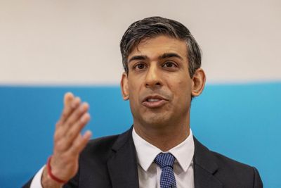 Rishi Sunak urged by activists to step in to ensure Deposit Return Scheme can launch