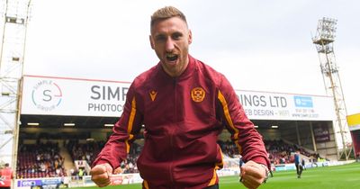 Louis Moult has 'unfinished business' at Motherwell, and offered to play for free