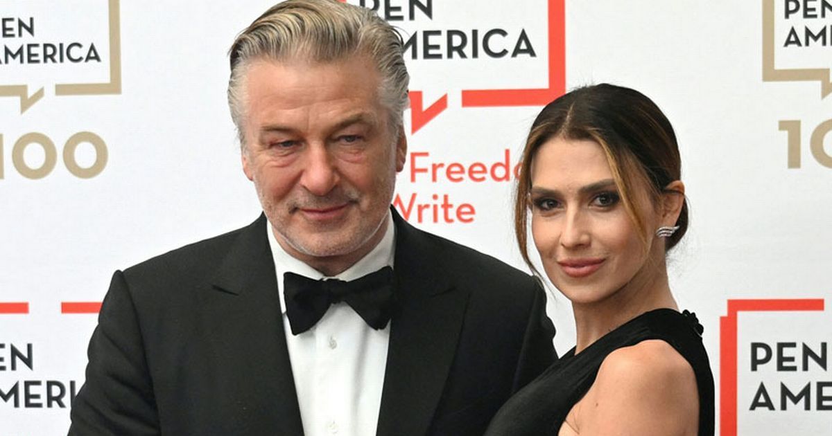Alec Baldwin accused of 'yelling' at waitress trying…