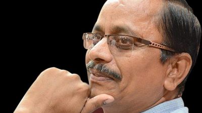 Kalaburagi Rangayana director Prabhakar Joshi resigns