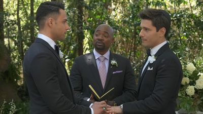 9-1-1: Lone Star’s Ronen Rubinstein And Rafael Silva On What Comes Next After Tarlos’ Wedding And Those Finale Deaths
