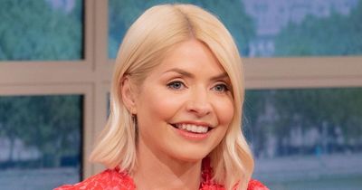 Holly Willoughby shares cryptic social media post as Phillip Schofield quits This Morning