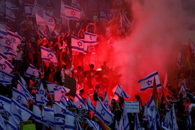 Tens of thousands protest against planned Israeli judicial overhaul