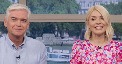 Phillip Schofield fails to mention Holly Willoughby in This Morning statement amid 'feud'