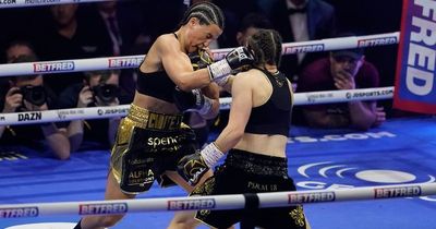Katie Taylor loses in epic homecoming fight against Chantelle Cameron