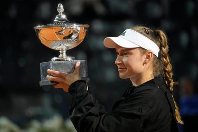 Elena Rybakina wins Italian Open final after Anhelina Kalininia forced to retire