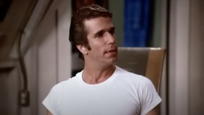 Henry Winkler Recalls Motorcycle Mishap For Happy Days, And Nearly Hitting A Crew Member