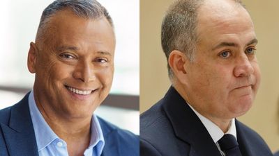 ABC to review response to racism after Stan Grant accused broadcaster of 'institutional failure'