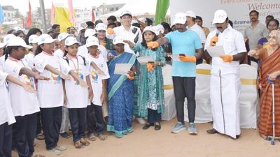 Ministers participate in G20 mega beach clean-up at Besant Nagar