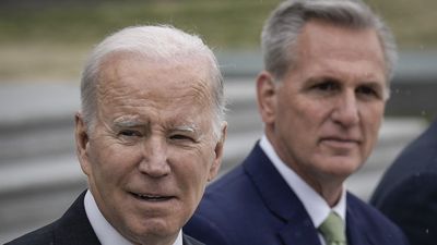 Biden and McCarthy to meet Monday for debt ceiling talks