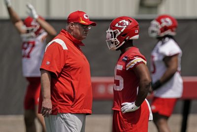Chiefs’ offensive depth chart projections before OTAs