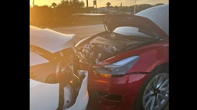 Tesla Crashes Into Another Tesla Due To Road Rage Incident: Total Loss