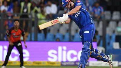 Green’s maiden T20 hundred gives Mumbai Indians a resounding victory