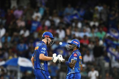 Green praises 'awesome' Mumbai team-mates after first IPL hundred